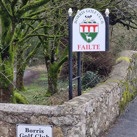 St Mullins Camping Parque de Campismo *